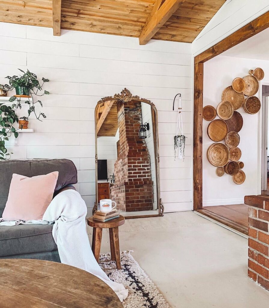 wall basket decor